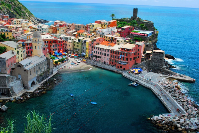 cinque-terre-vernazzajpg_hhaXe4.webp