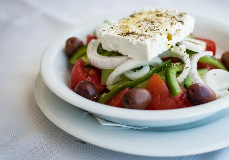 Національні страви грецької кухні: яскраві на вид, насичені на смак - 6 - Relocate.to Національні страви грецької кухні: яскраві на вид, насичені на смак - 6